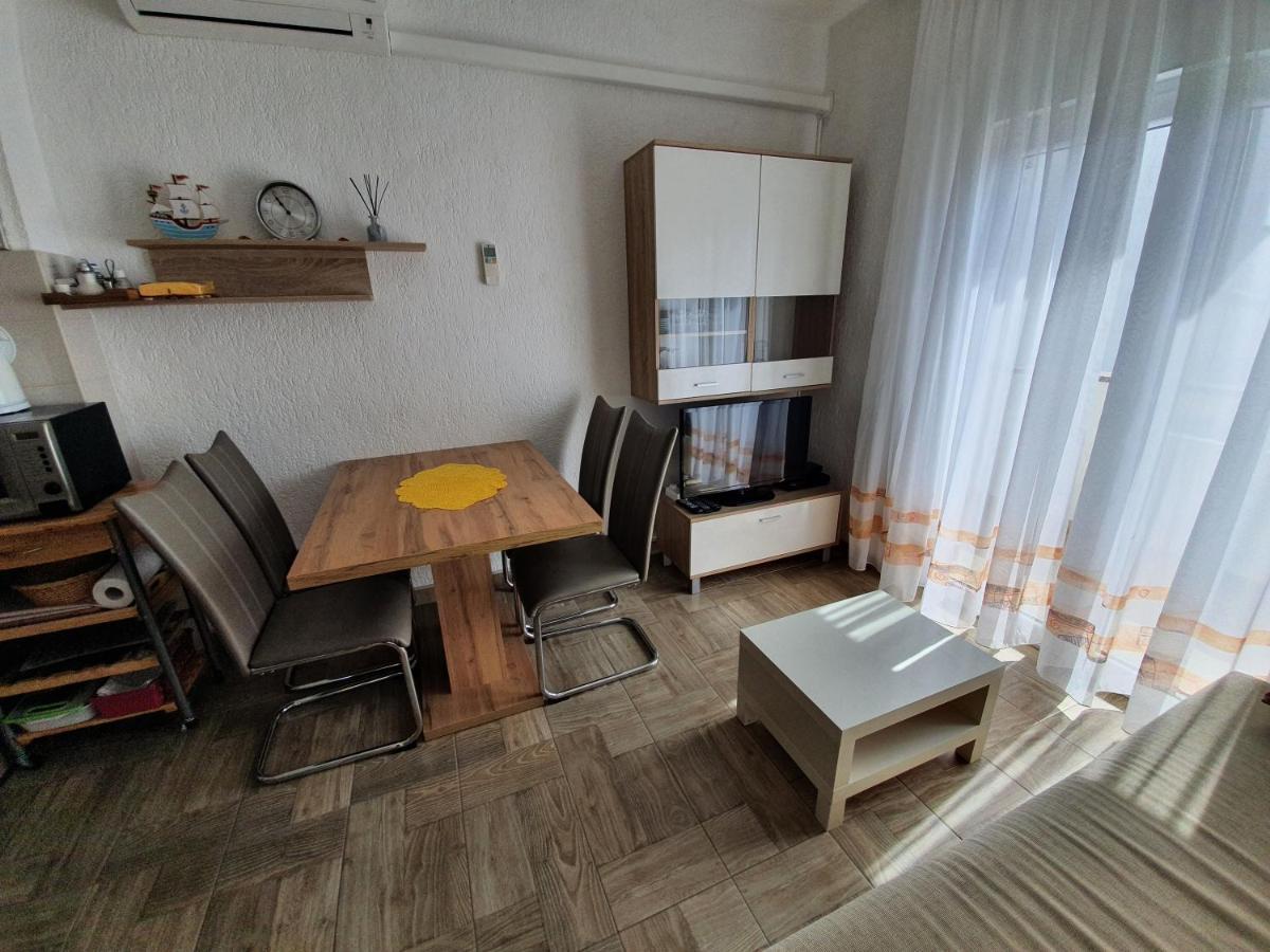 Apartmani Bozic-Tokic Krk Town Dış mekan fotoğraf