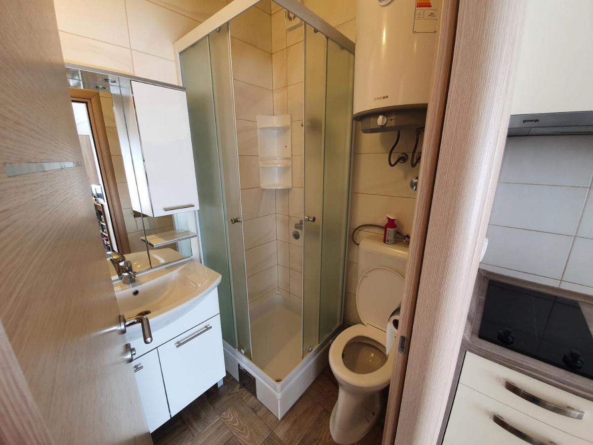 Apartmani Bozic-Tokic Krk Town Dış mekan fotoğraf